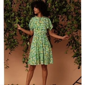 NWT Maggy London "Maira" Flutter Sleeve Dress, Floral, Size 10